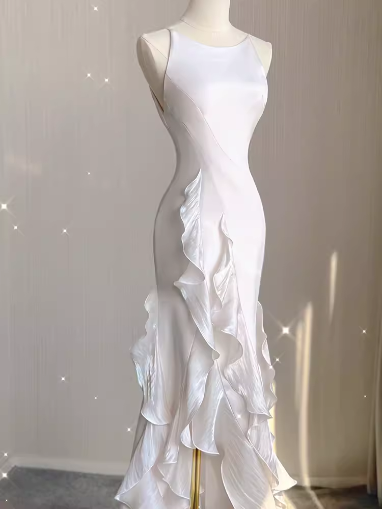 VAKKV Vintage High Low White Chiffon Wedding Dresses v1018