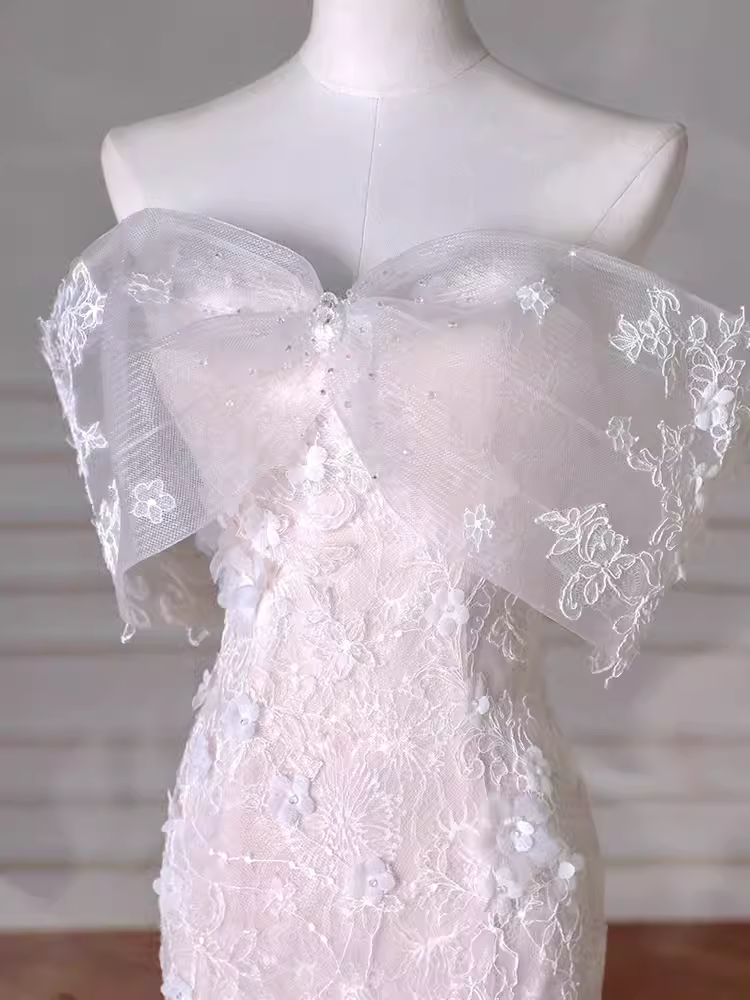 VAKKV Vintage Mermaid Stravless Long White Lace Wedding Dresses v1926