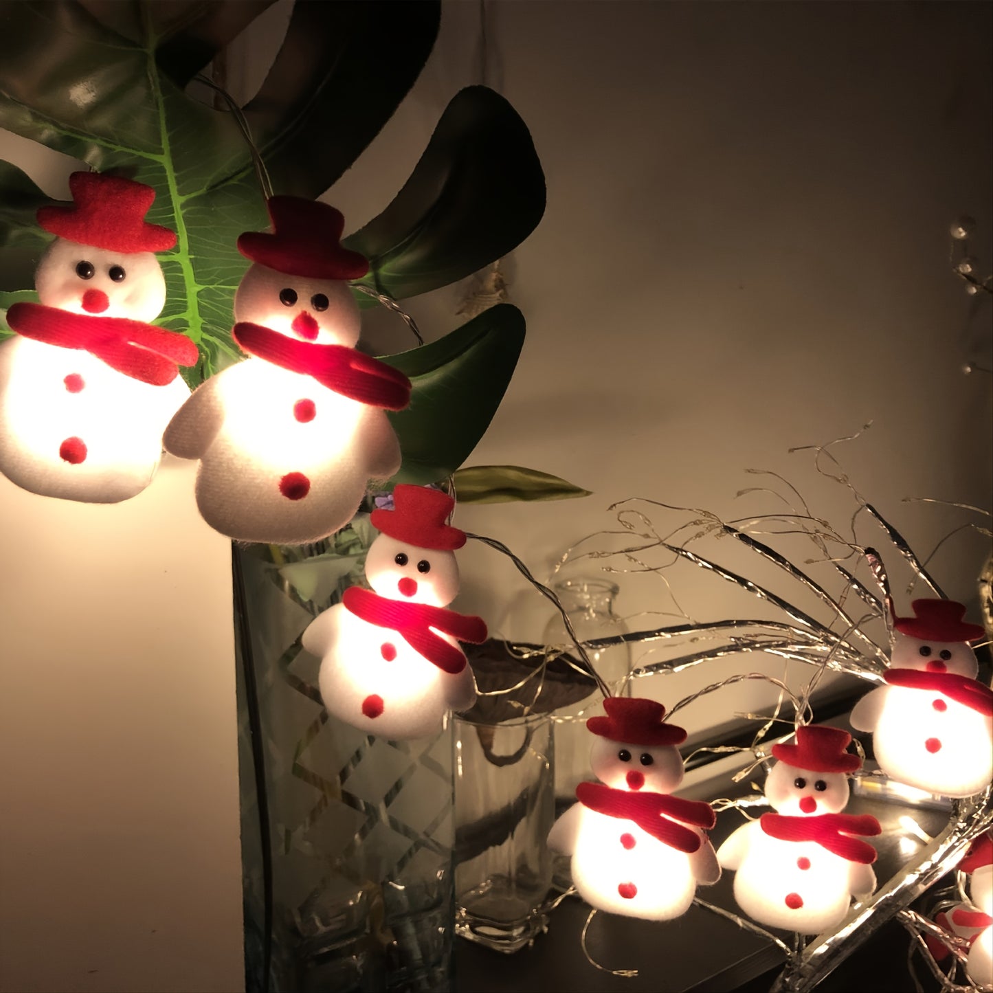 1 Set of Festive LED Snowman String Lights - 5.4ft/1.65m Long, 10 Bright Lights, Christmas Ornaments, Decorations for Christmas Tree, Party, Festive Ambiance