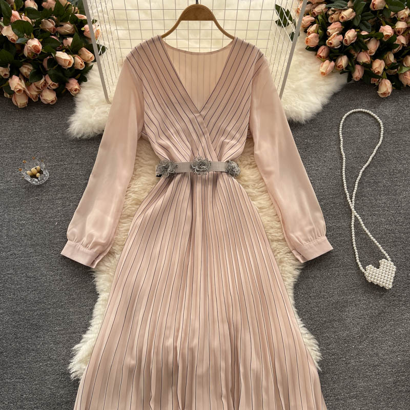 VAKKV Cute V Neck Short Dress Fashion Dress P304