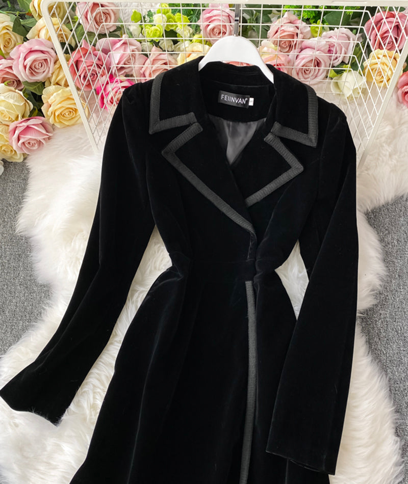 VAKKV Elegant Velvet Long Coat Dress P300