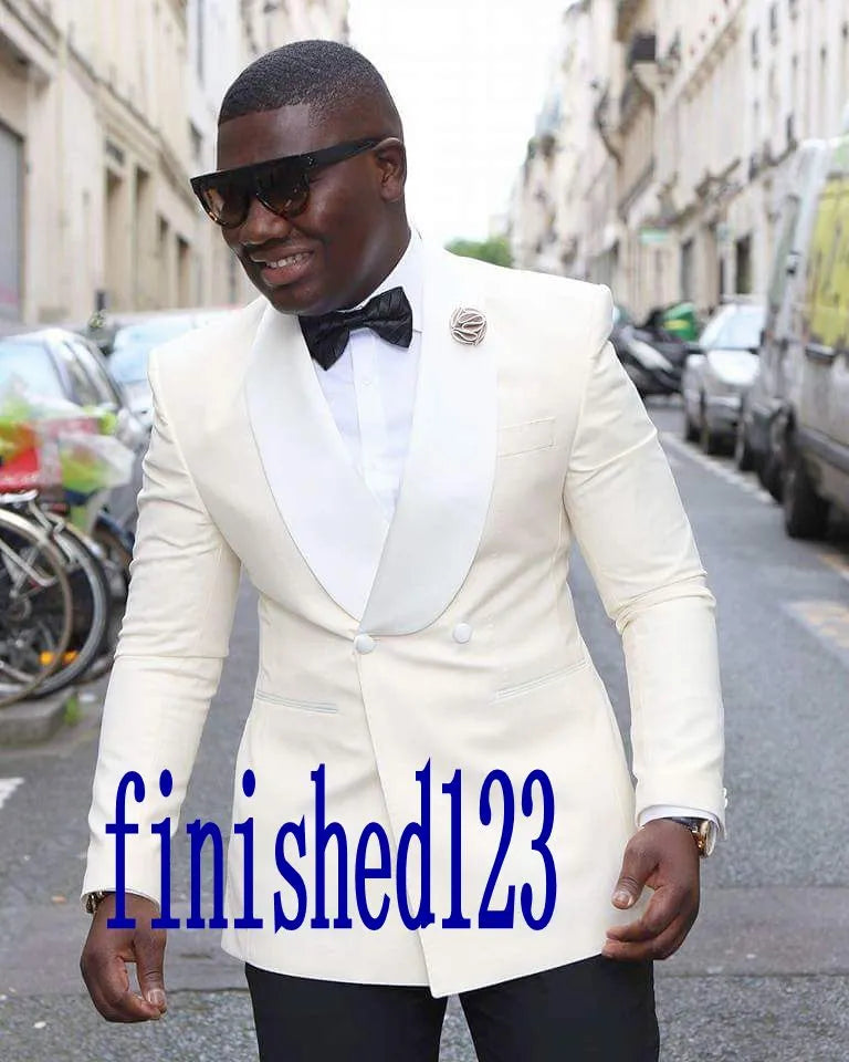 High Quality Two Buttons Pink Groom Tuxedos Groomsmen Notch Lapel Best Man Blazer Mens Wedding Suits (Jacket+Pants+Tie) D:38
