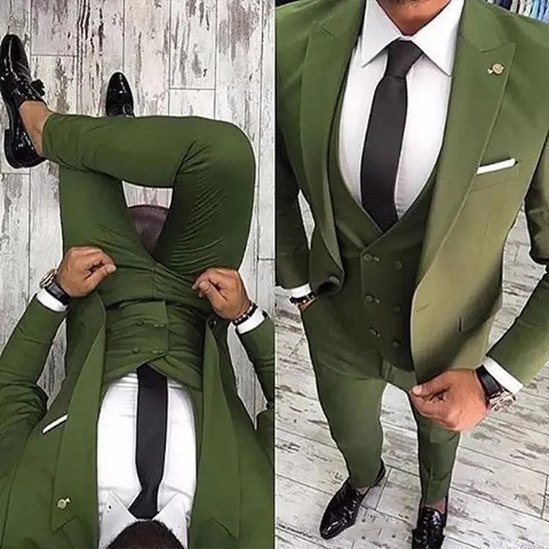 Brand New lavender Groom Tuxedos With Black Peak Lapel Groomsman Wedding 3 Piece Suit Popular Men Business Jacket Blazer(Jacket+Pants+Tie+Vest) 69