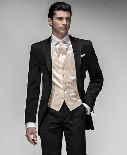 Brand New lavender Groom Tuxedos With Black Peak Lapel Groomsman Wedding 3 Piece Suit Popular Men Business Jacket Blazer(Jacket+Pants+Tie+Vest) 69